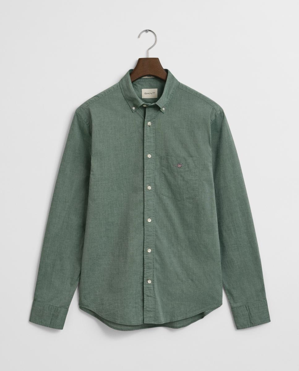 Imagen 0 de Camisa de hombre de algodón con ajuste regular y logo bordado en el pecho.
