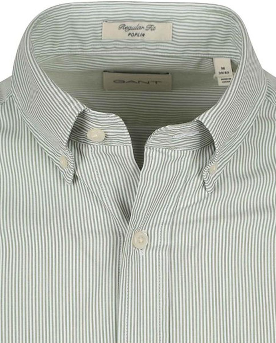 Imagen 0 de Camisa de hombre de algodón con rayas estilo banker, ajuste regular y cuello button-down.