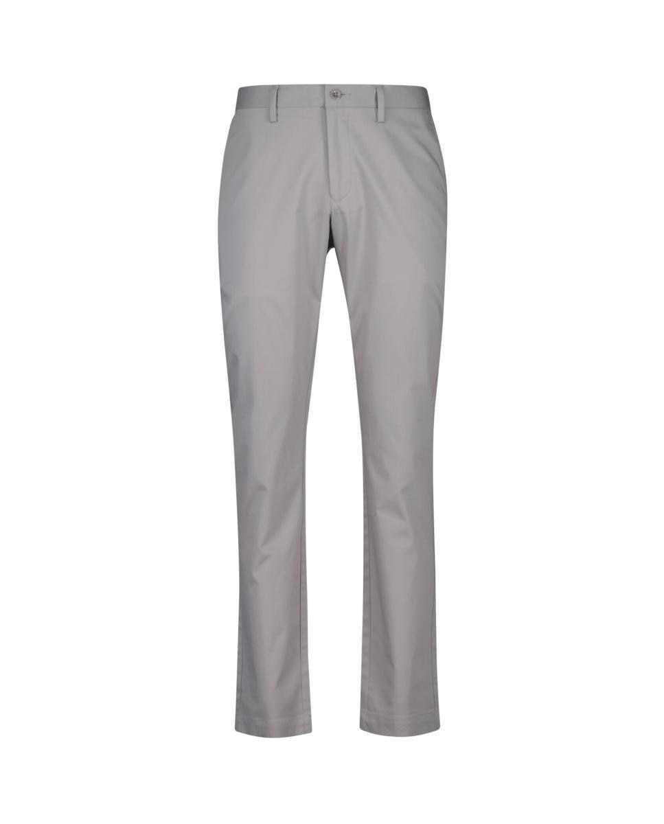 Imagen 0 de Pantalones deportivos chinos de hombre con corte slim y cintura media.