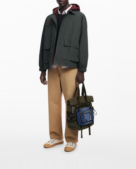 Imagen 0 de Cortavientos con capucha de hombre