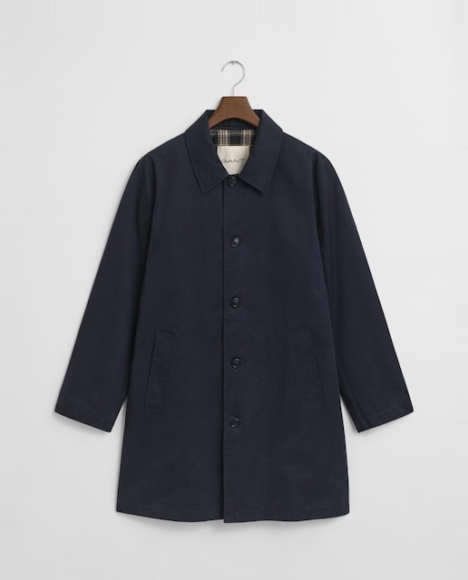 Imagen 0 de Abrigo de hombre tipo car coat, elegante, repelente al agua y con cierre de cinco botones.