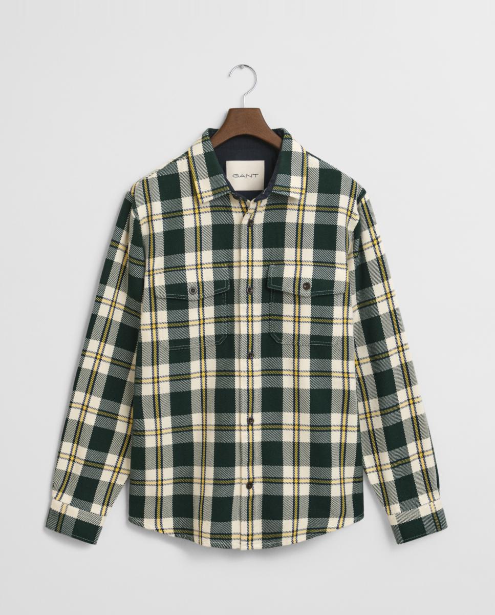 Imagen 0 de Sobrecamisa de hombre en sarga gruesa de algodón con corte regular y diseño de cuadros teñidos.