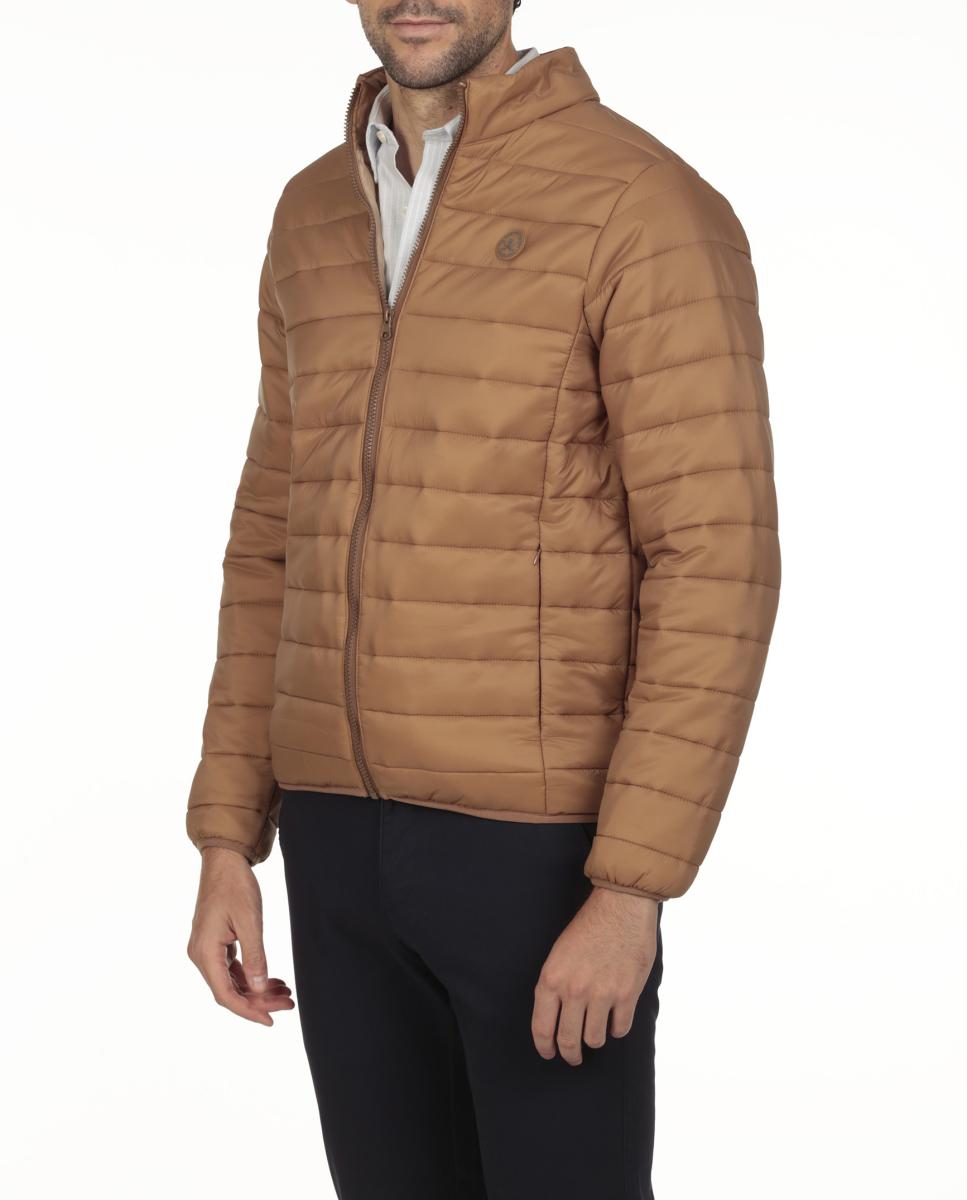 Imagen 0 de Cazadora hombre acolchada acolchada con capucha