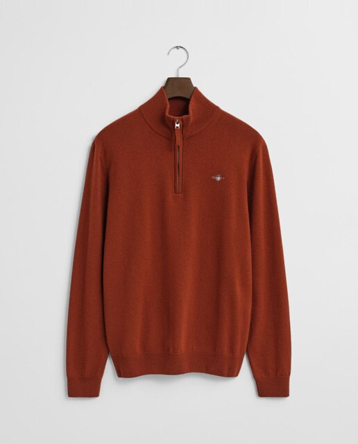 Imagen 0 de Jersey de hombre de lana merino 100%, con corte regular, cuello redondo y logo pequeño bordado en el pecho.