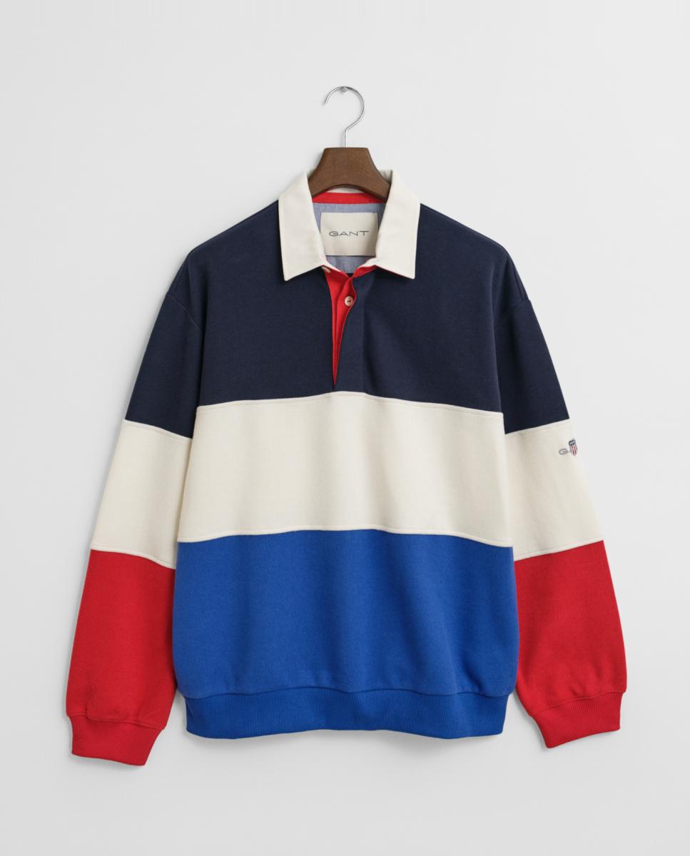 Imagen 0 de Polo de hombre en piqué de algodón con corte regular y logo bordado en el pecho.