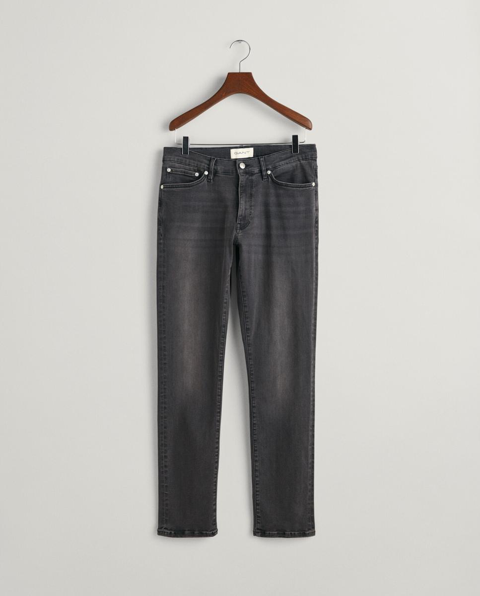 Imagen 0 de Vaqueros de hombre en denim elástico con corte extra slim y máxima elasticidad para mayor libertad de movimiento.
