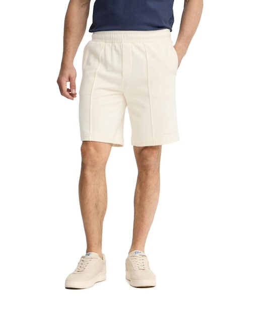 Imagen 0 de Bermuda jogger para hombre confeccionada en algodón, con cinturilla elástica y bolsillos laterales