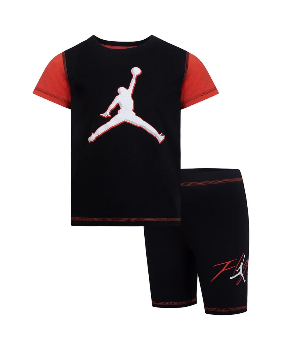 Imagen 0 de Conjunto de pantalones cortos deportivo para niña