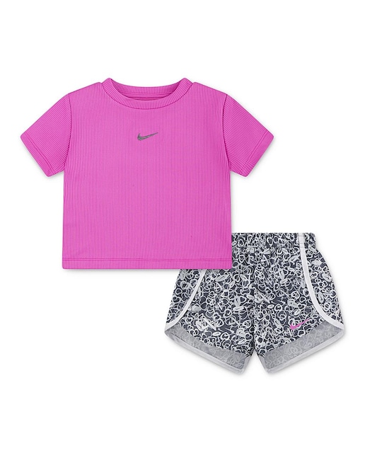 Imagen 0 de Conjunto deportivo corto para niña. Comodo y acogedor