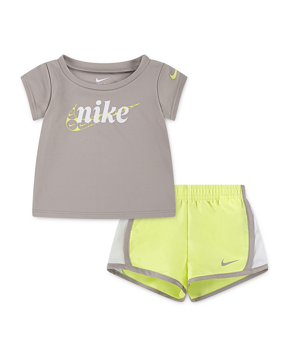 Imagen 0 de Conjunto deportivo para niña combinable