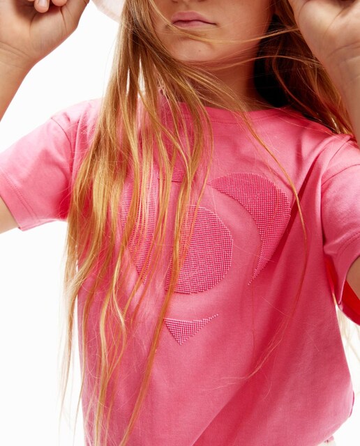 Imagen 0 de Camiseta imagotipo relieve de niña