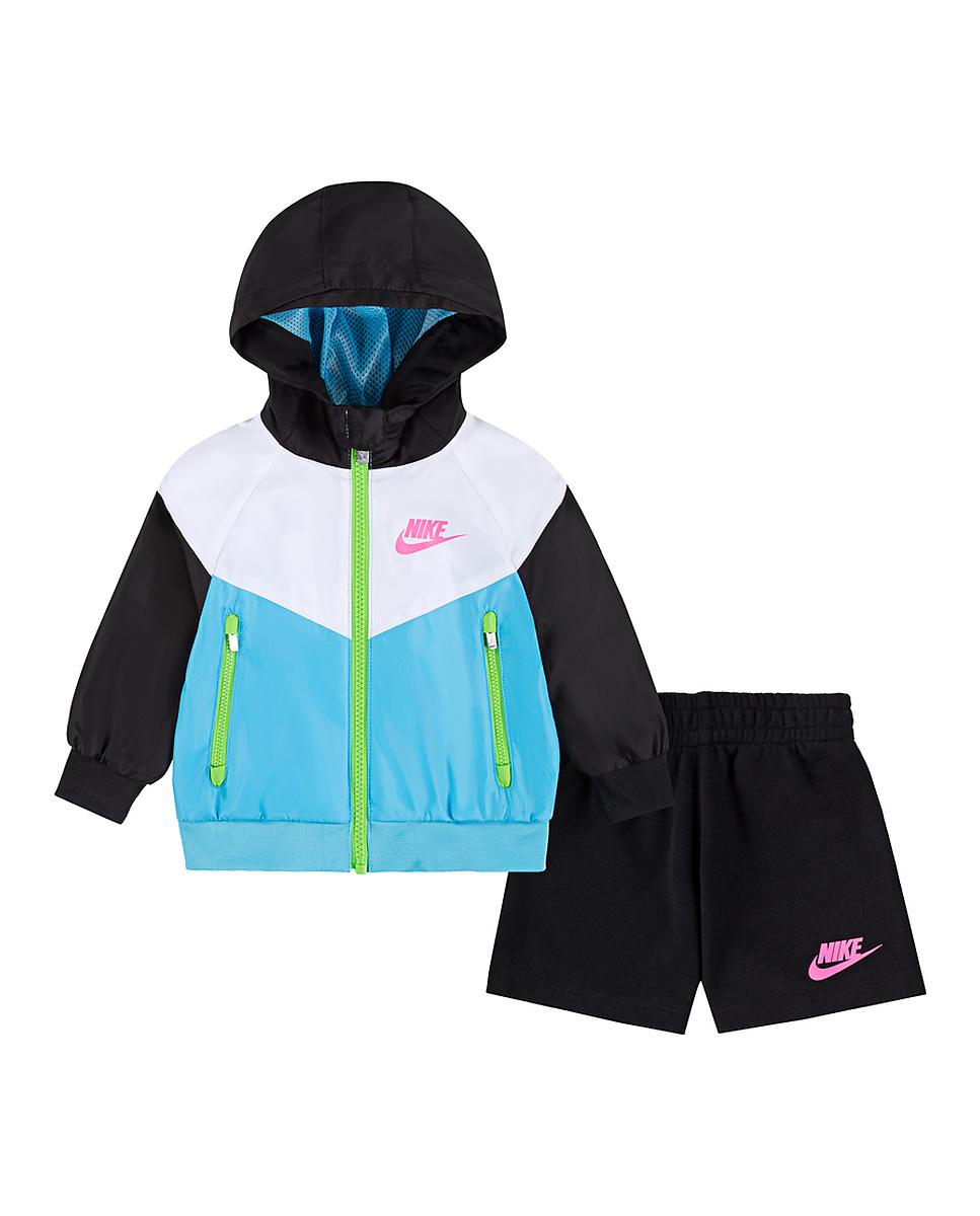Imagen 0 de Conjunto camistea y short Nike