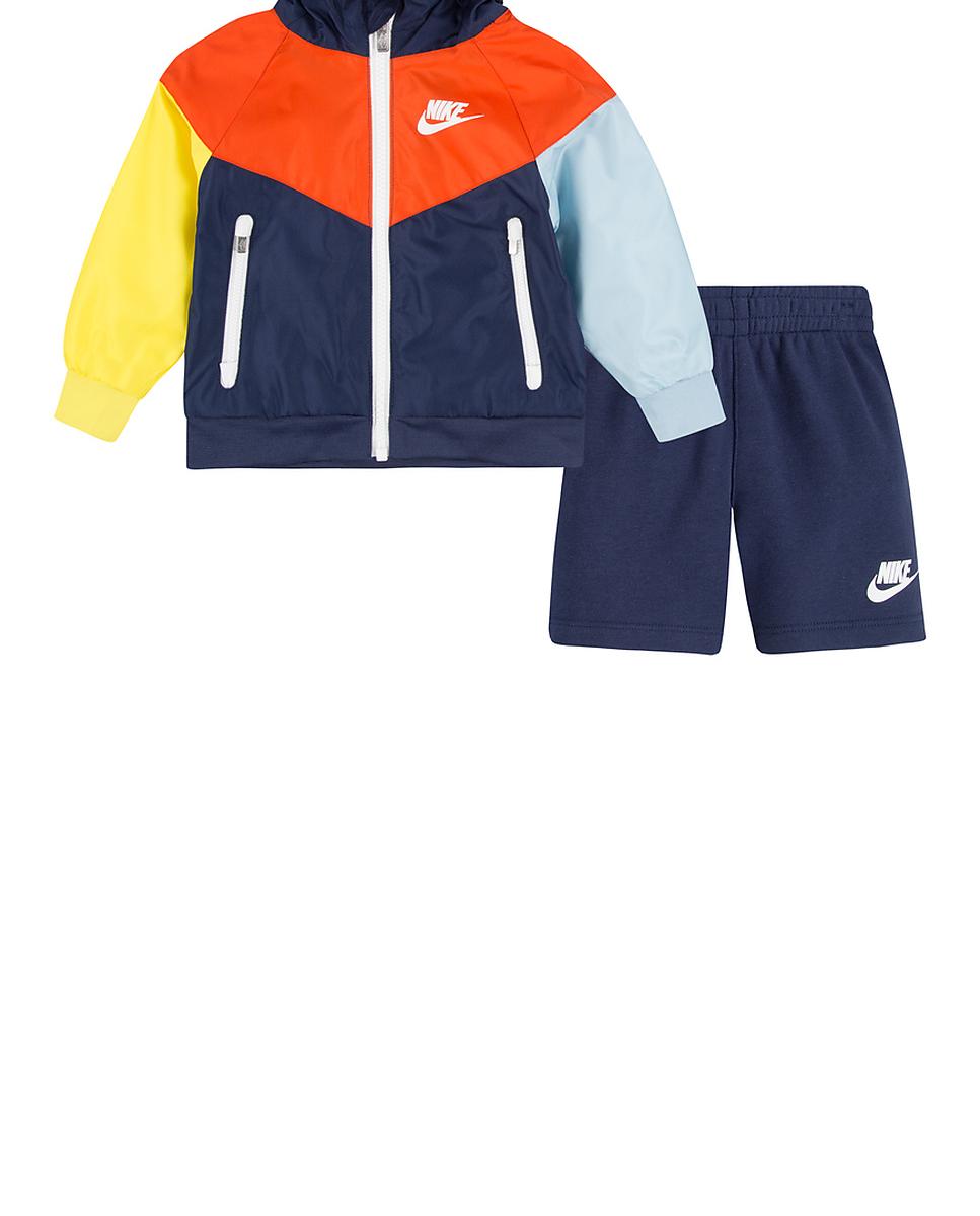 Imagen 0 de Conjunto camistea y short Nike