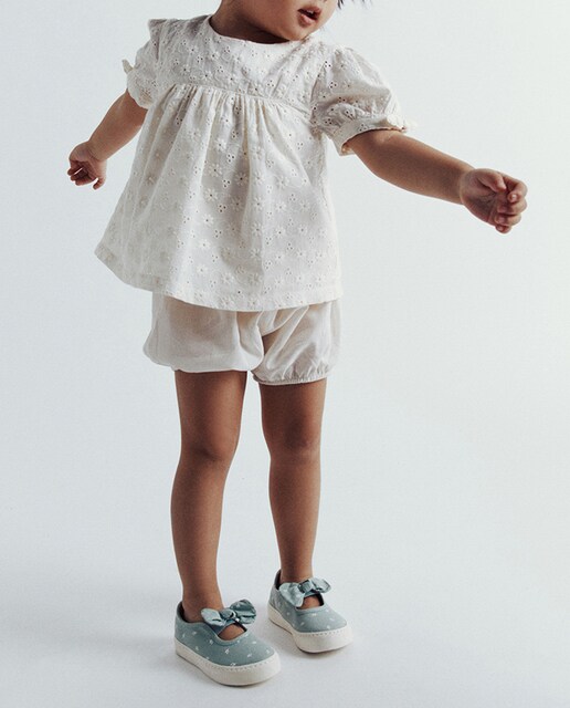 Imagen 0 de Blusa conjunto eyelet