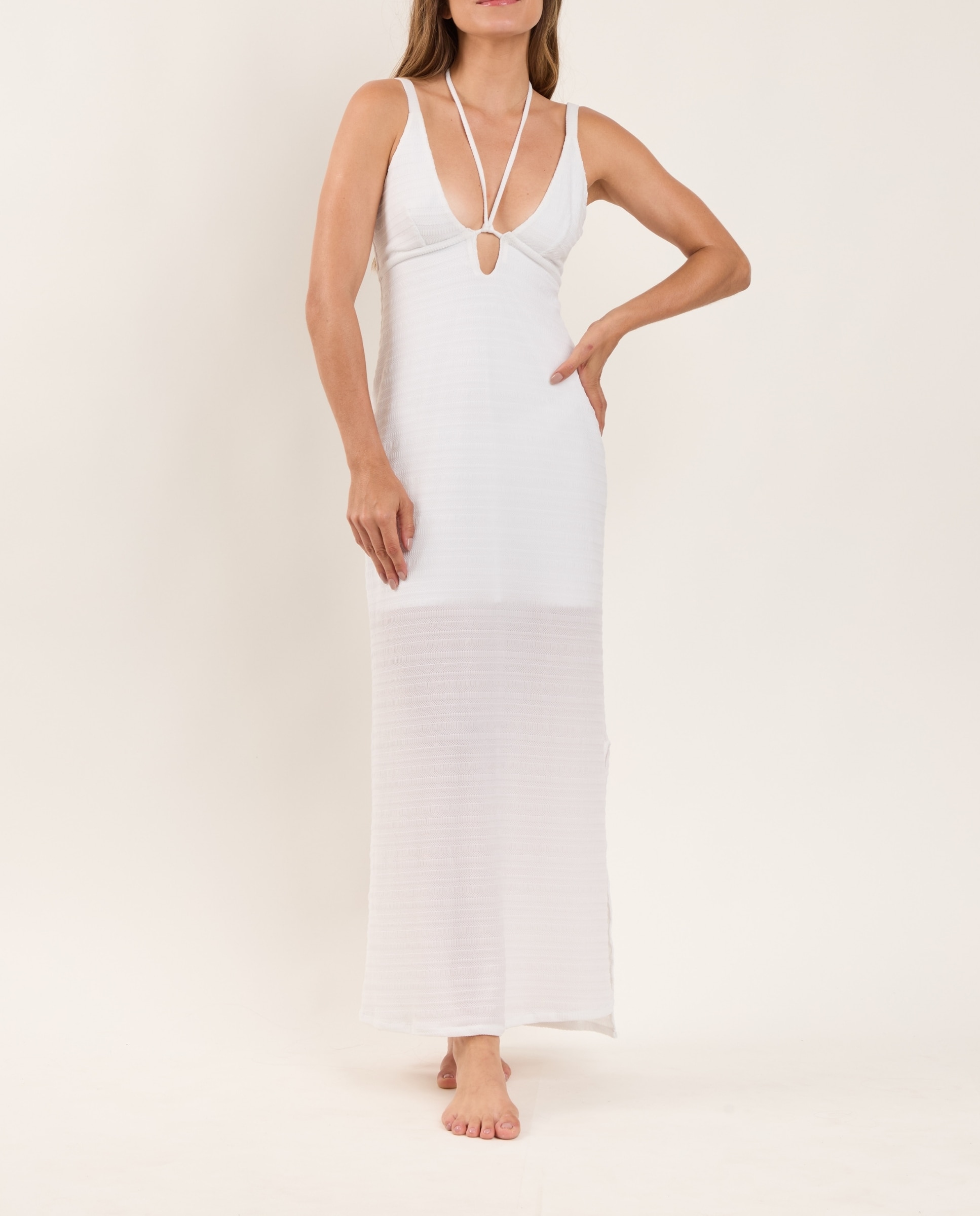 Imagen 0 de Vestido de mujer largo y calado