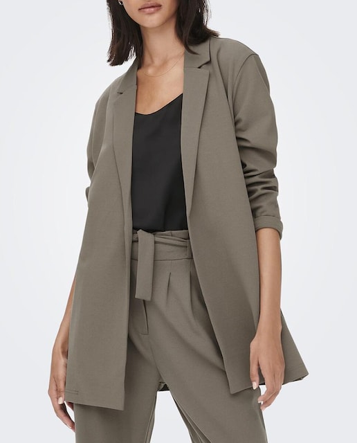 Imagen 0 de Blazer de mujer fluida con cuello solapas