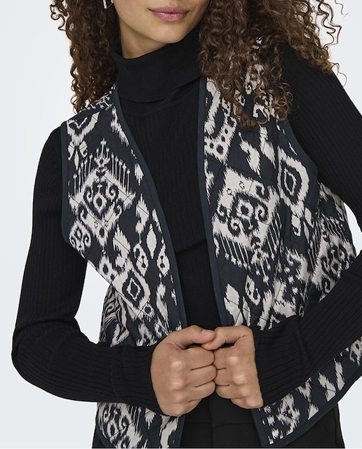 Imagen 0 de Chaleco de mujer corto estampado