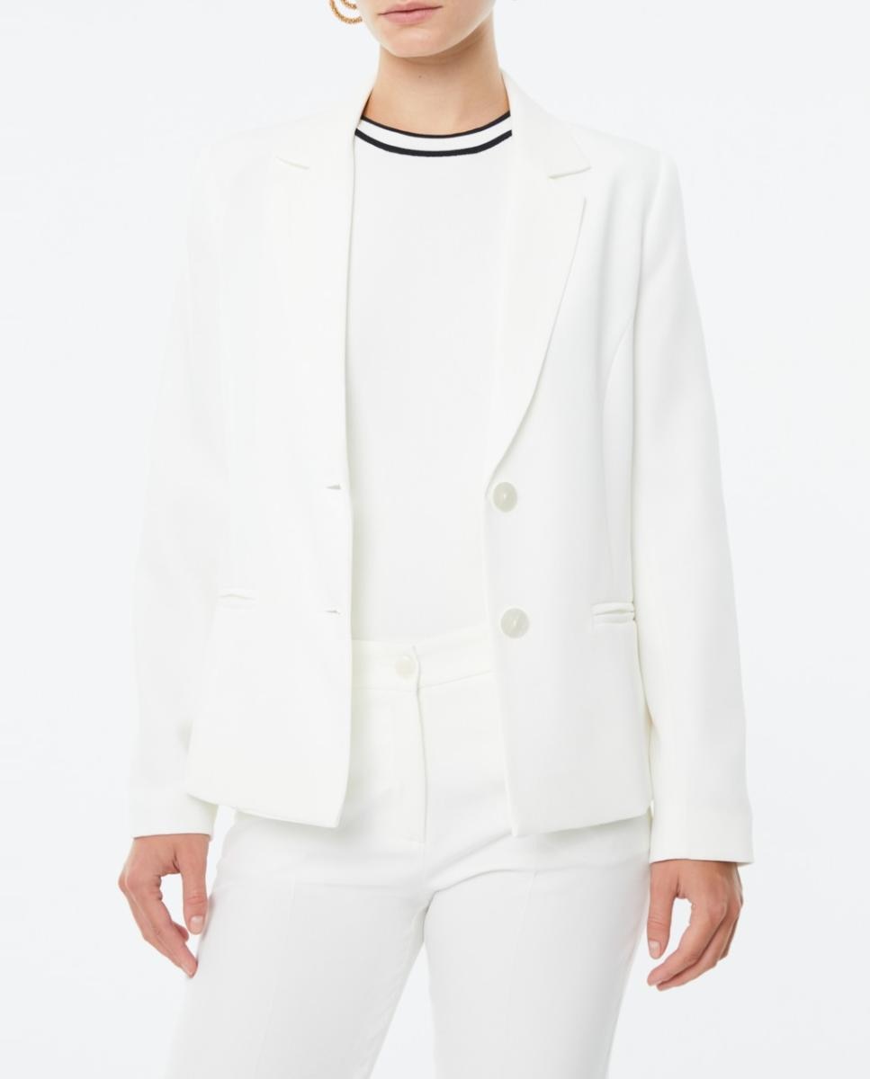 Imagen 0 de Blazer forrado de mujer con dos botones y bolsillos de doble vivo