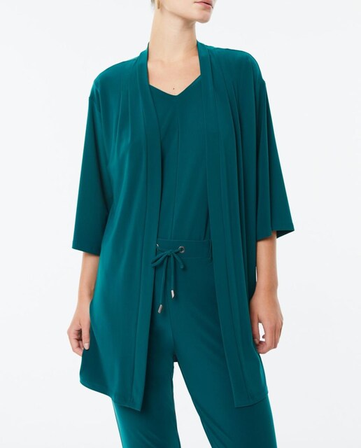 Imagen 0 de Blusón tres cuartos de mujer en punto liso con pliegues en los hombros