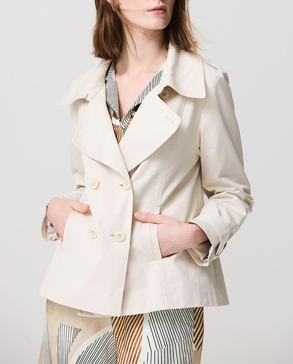 Imagen 0 de Gabardina de mujer con botones