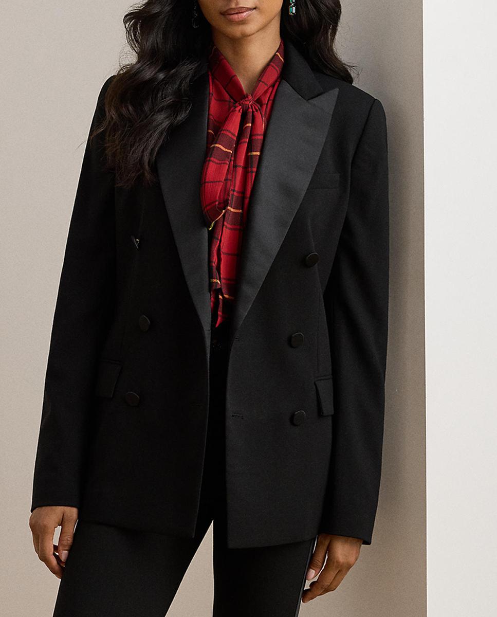 Imagen 0 de Blazer de mujer estructurada con solapa de raso