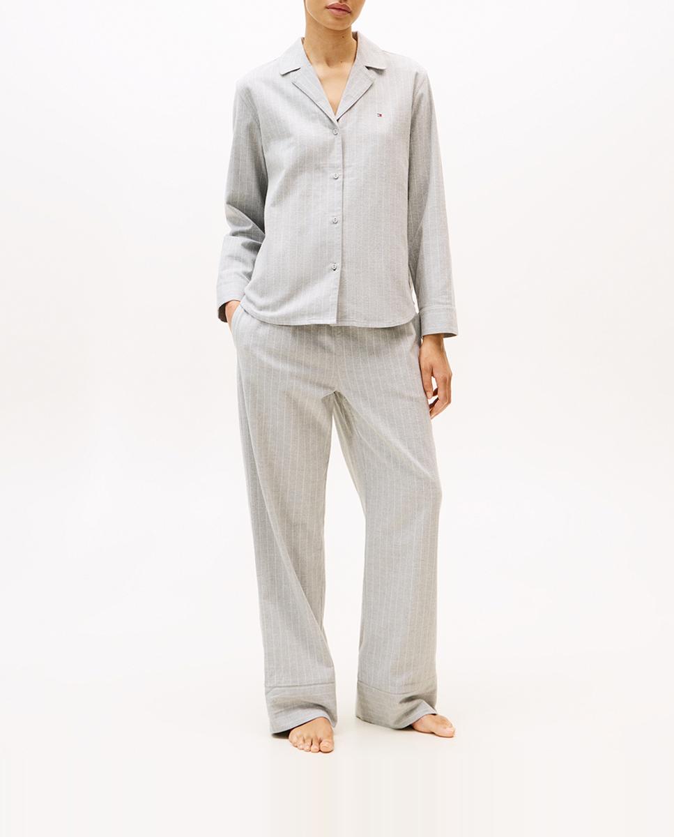 Imagen 0 de Conjunto de pijama de rayas con camisa y pantalón