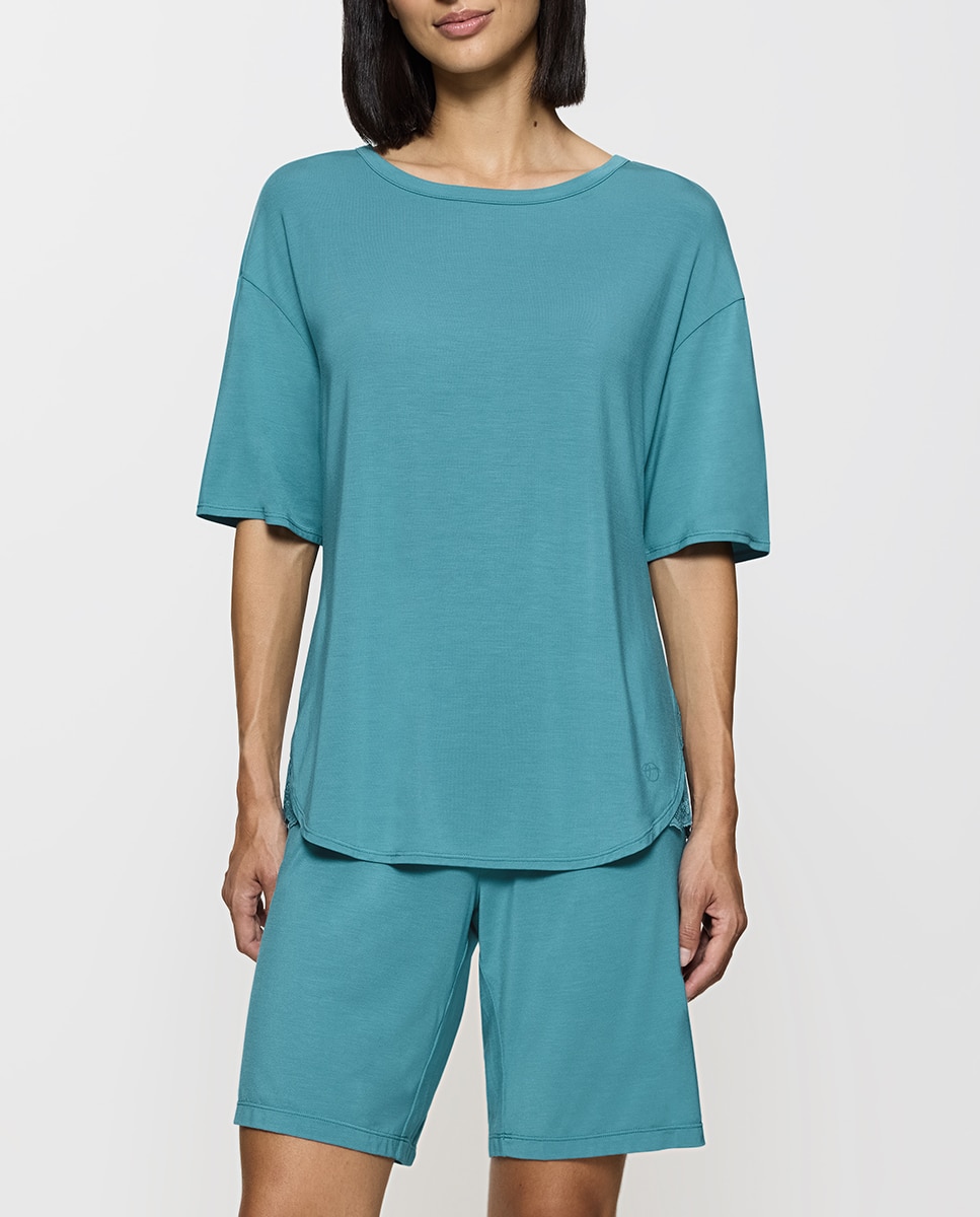 Imagen 0 de Pijama de manga corta y pantalón corto de tejido tencel™ modal con detalles de encaje