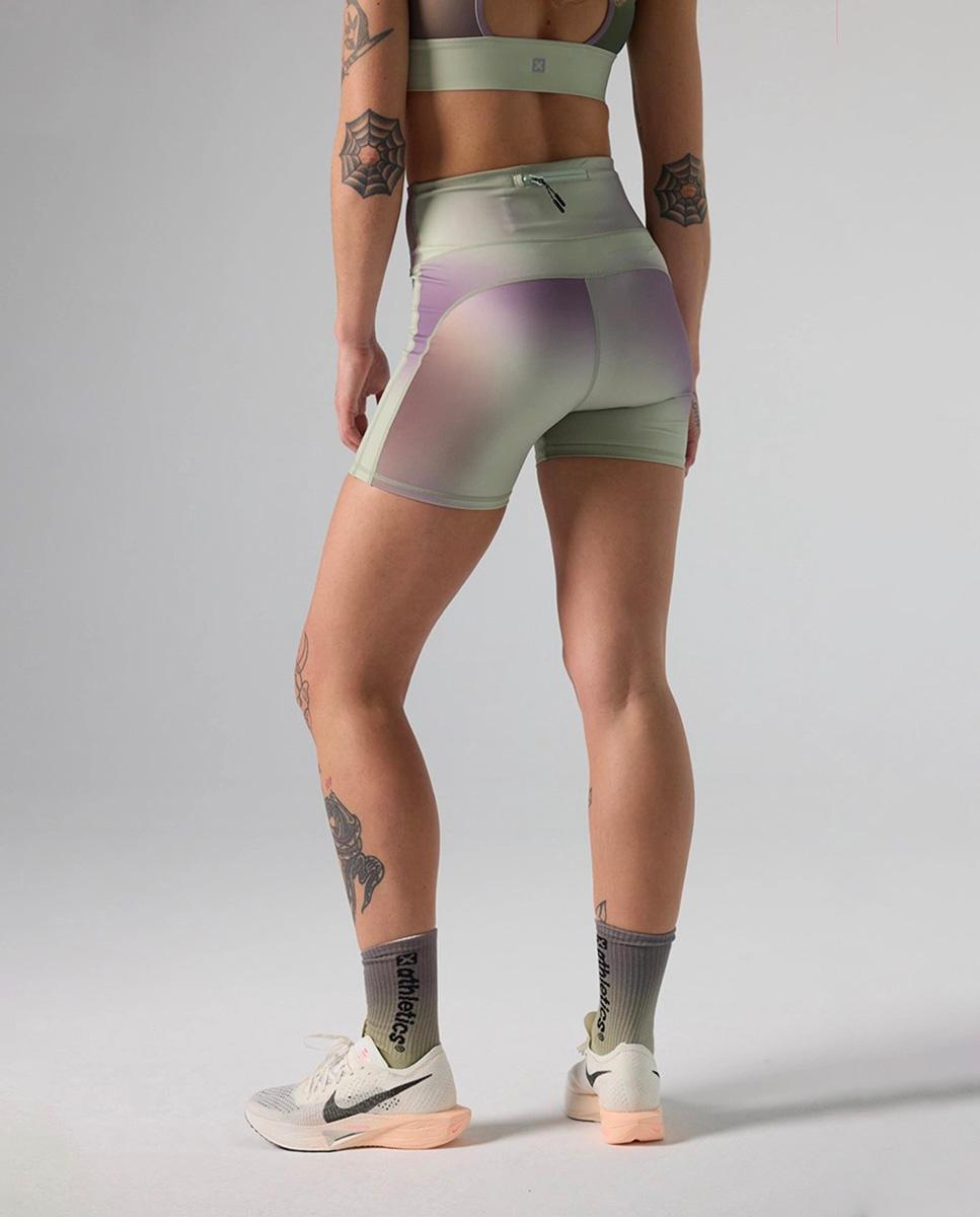 Imagen 0 de Mallas deportivas cortas fabricadas con nylon y sport licra de mujer