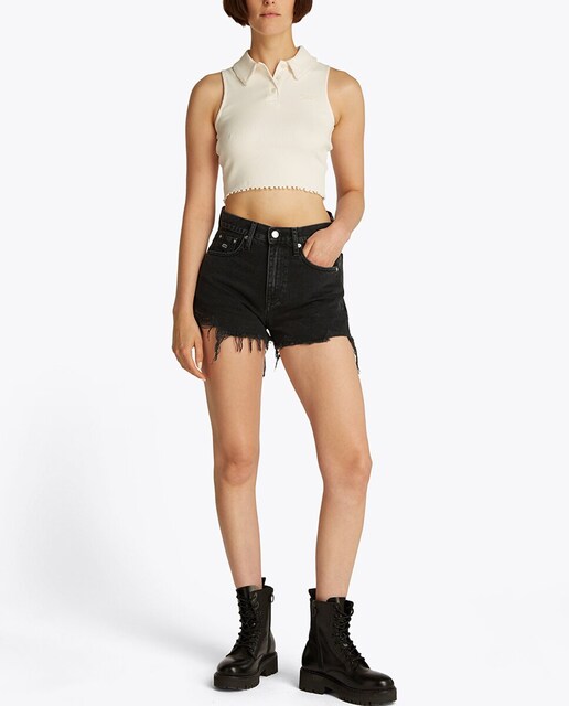 Imagen 0 de Pantalón corto hot de mujer con diseño de roturas