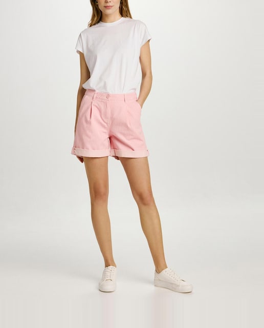 Imagen 0 de Bermuda con pinzas de mujer