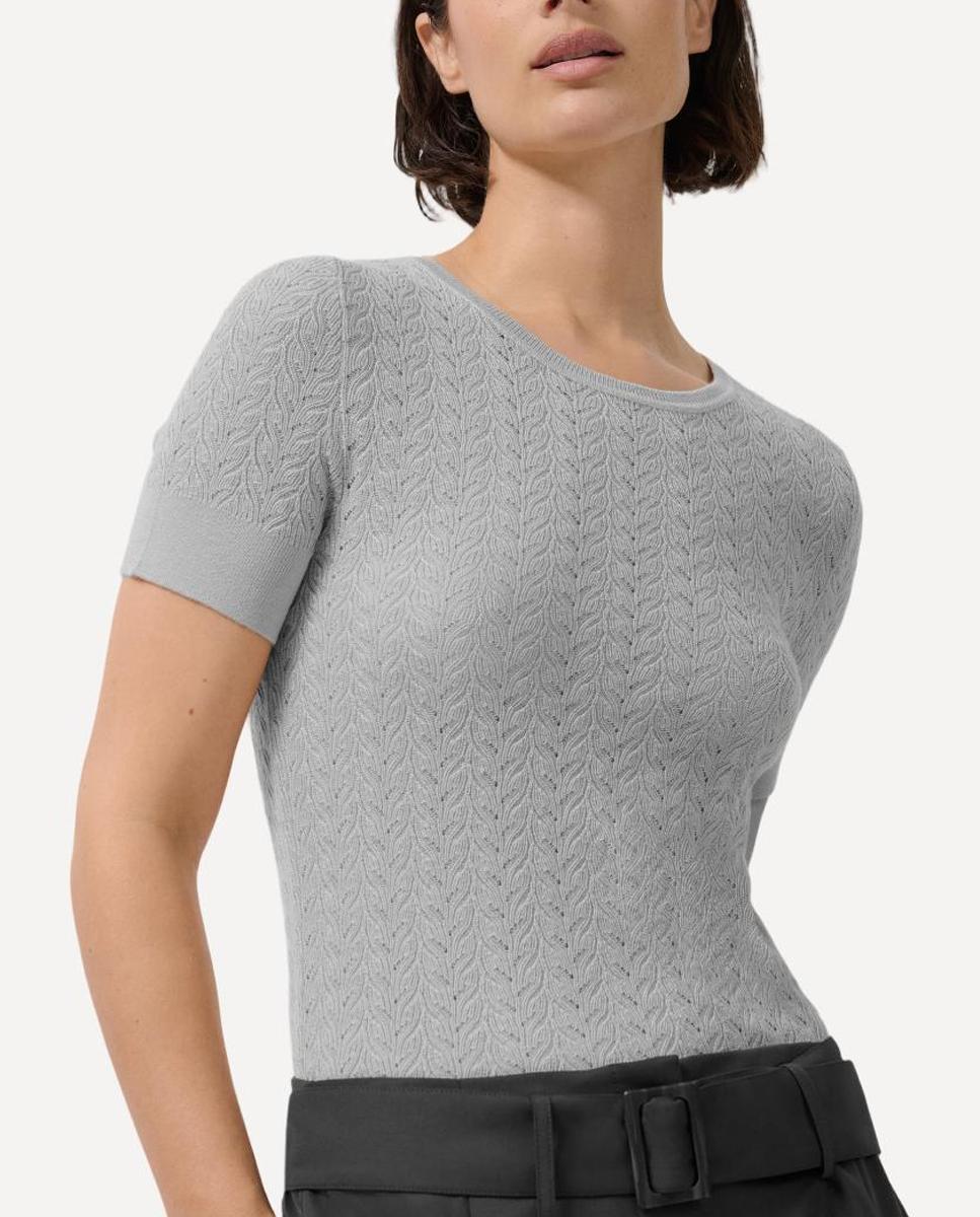 Imagen 0 de Camiseta de mujer manga corta punto lana espiga calada