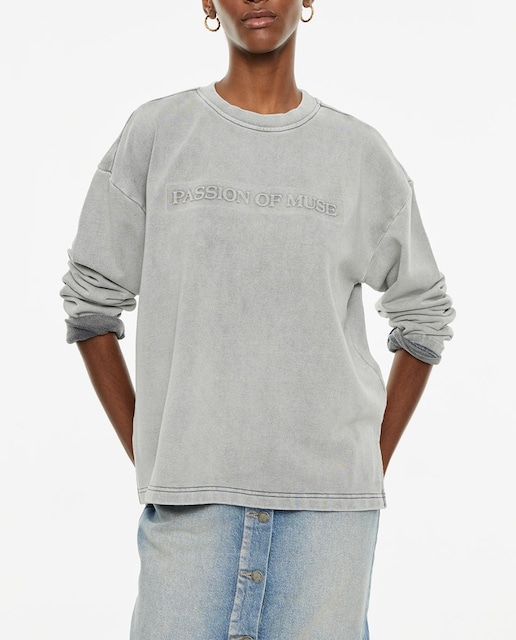 Imagen 0 de Sudadera de mujer manga larga abullonada con frase en relieve