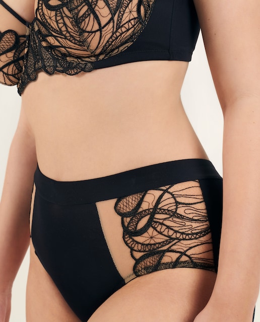 Imagen 0 de Braguita de mujer modelo bikini alto