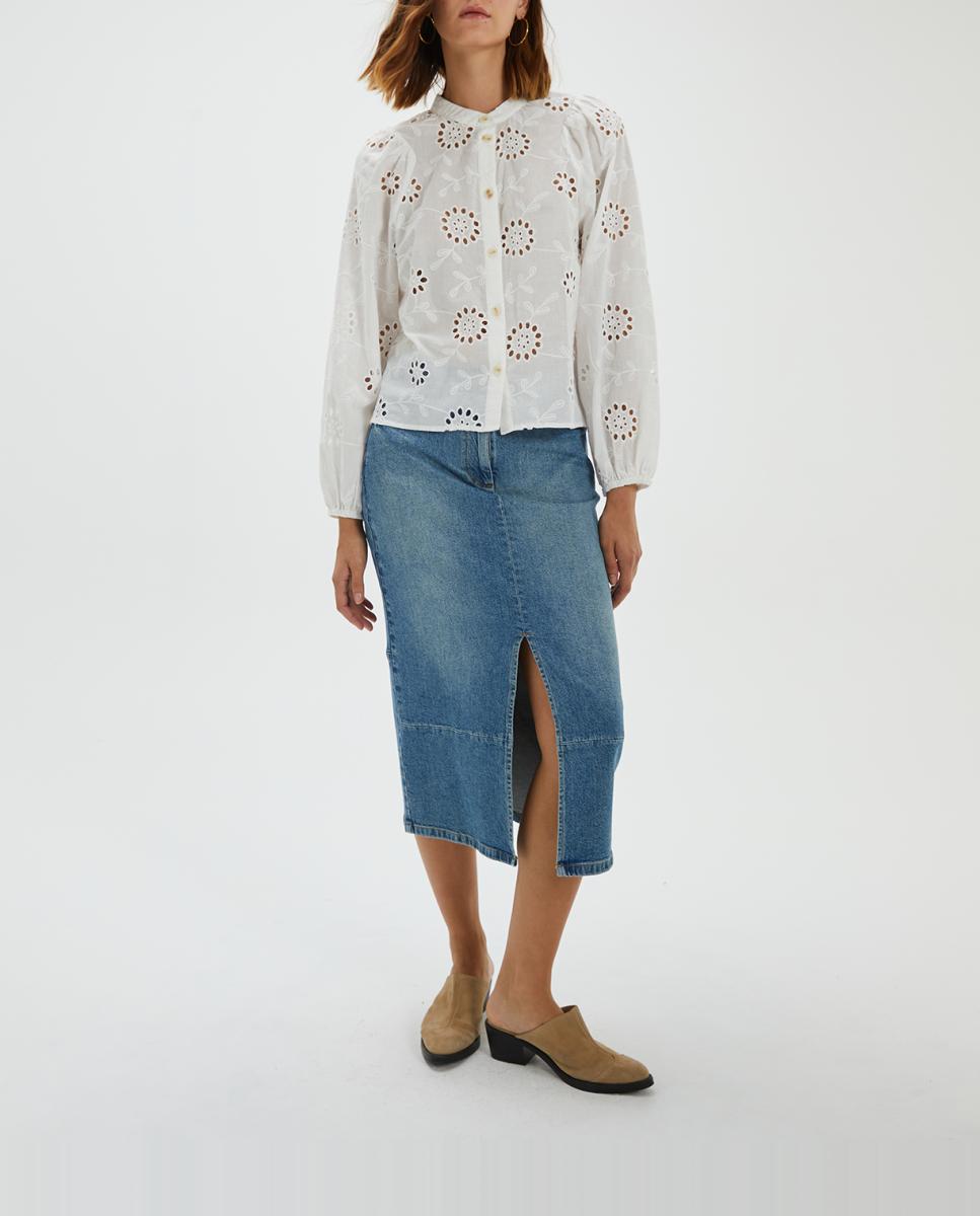 Imagen 0 de Falda denim midi patchwork de mujer
