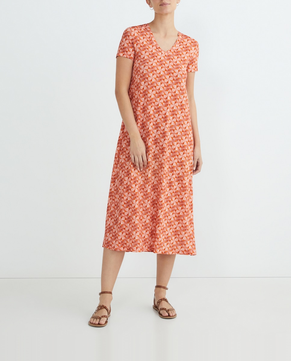 Imagen 0 de Vestido de manga corta con escote pico