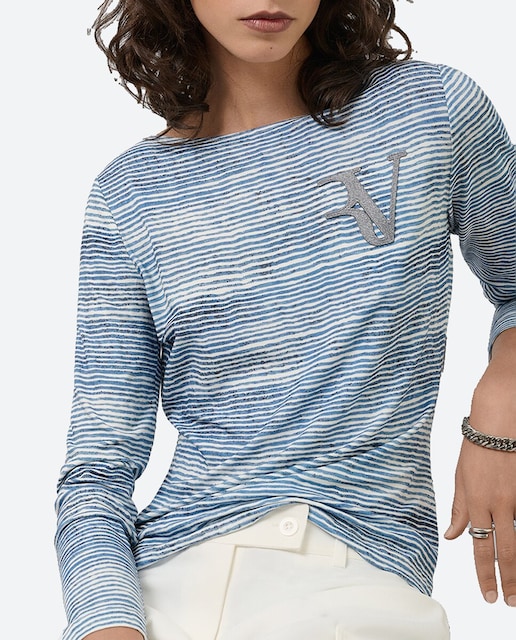 Imagen 0 de Camiseta de mujer escote barco y manga larga listas