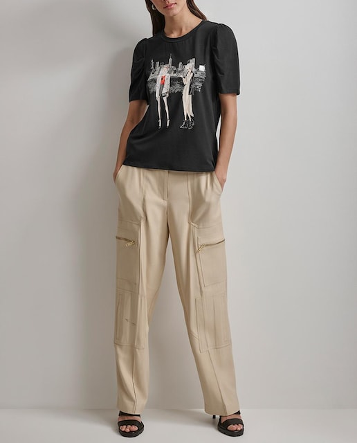 Imagen 0 de Camiseta de mujer con cuello redondo y manga corta