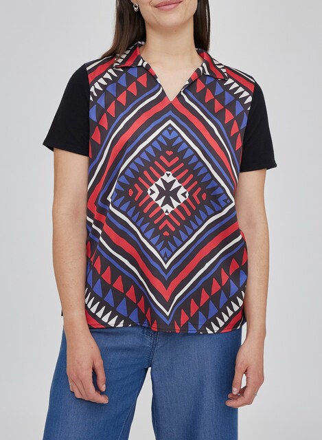 Imagen 0 de Camiseta de mujer cuello solapa escote pico