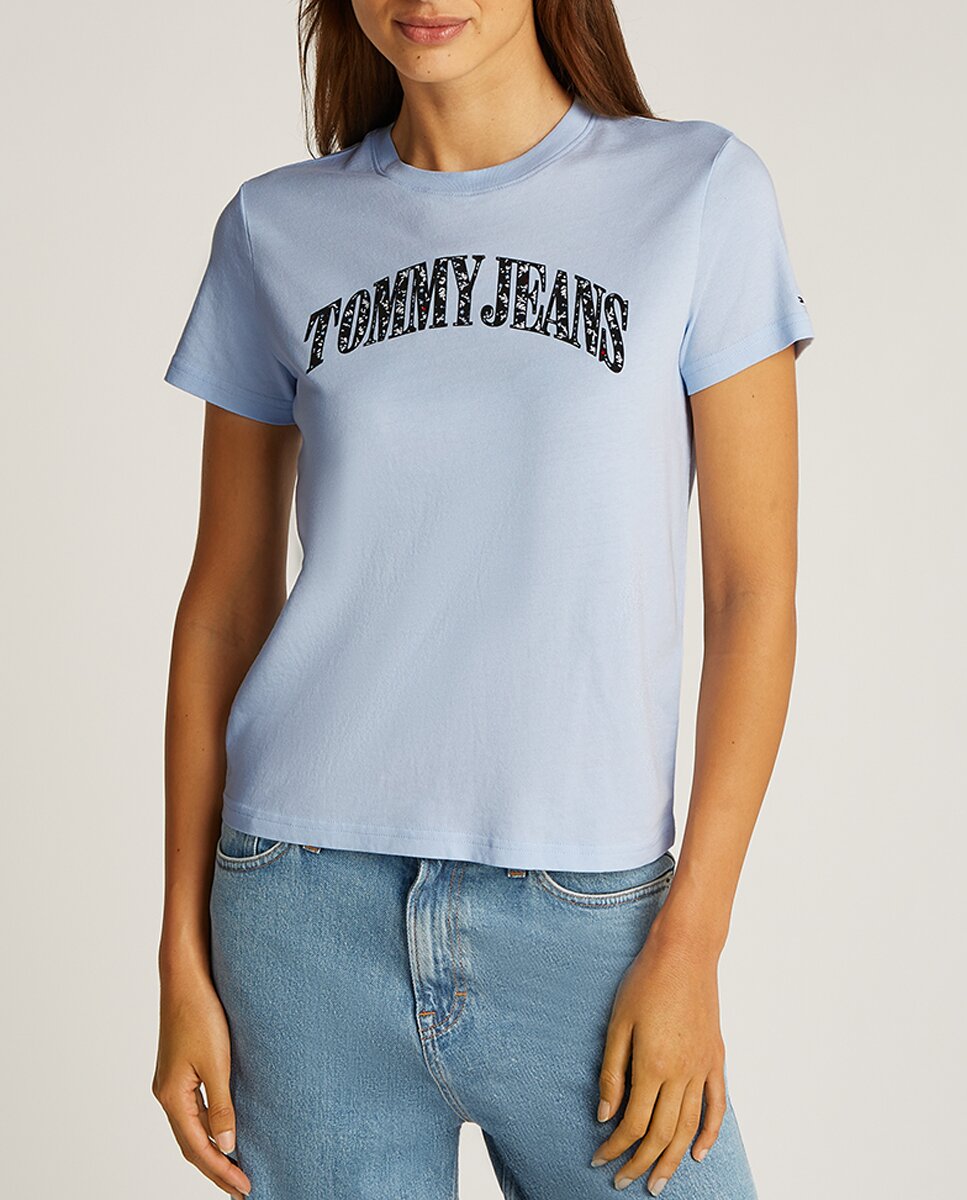 Imagen 0 de Camiseta de mujer estilo varsity con logo floral