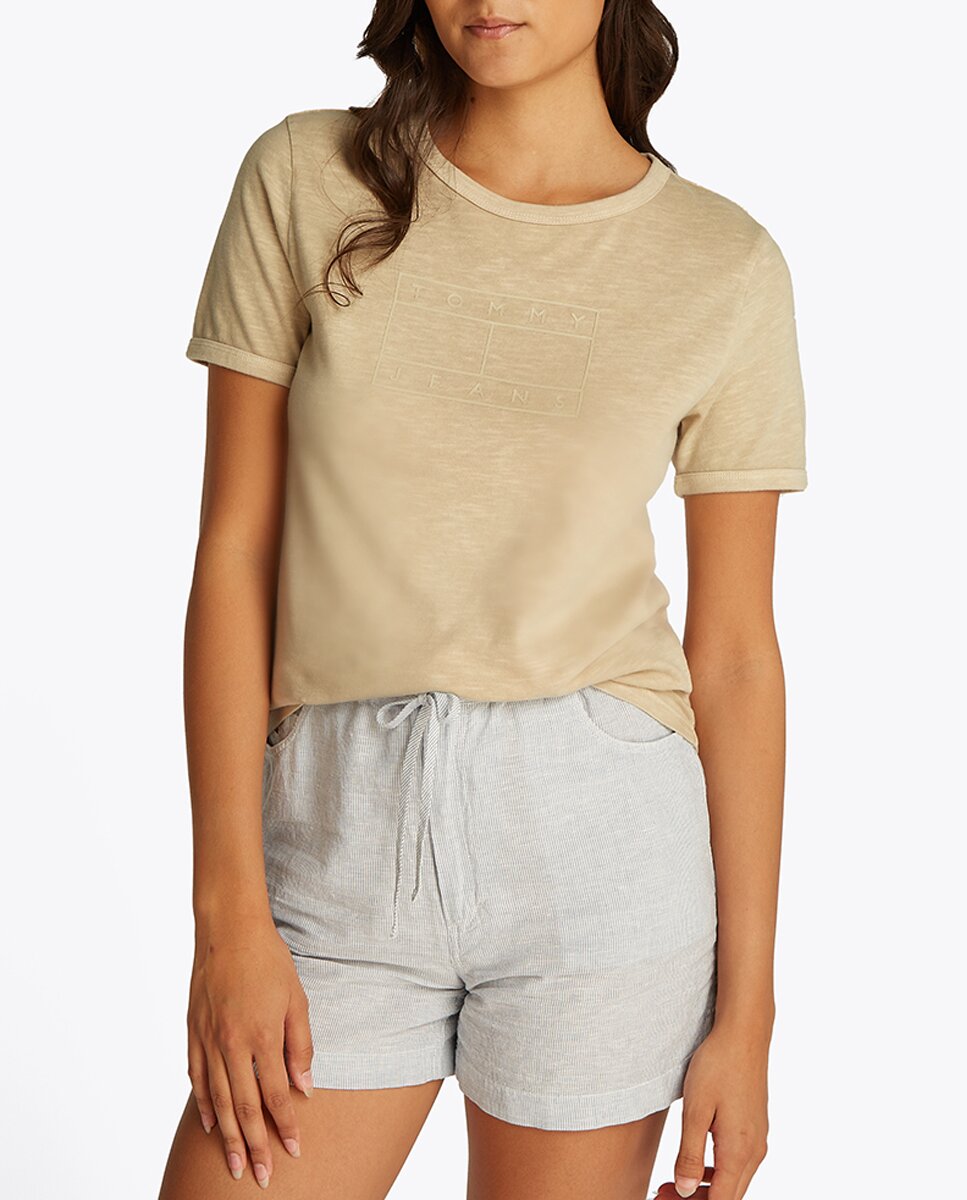 Imagen 0 de Camiseta de mujer regular con logotipo Tommy Jeans a tono