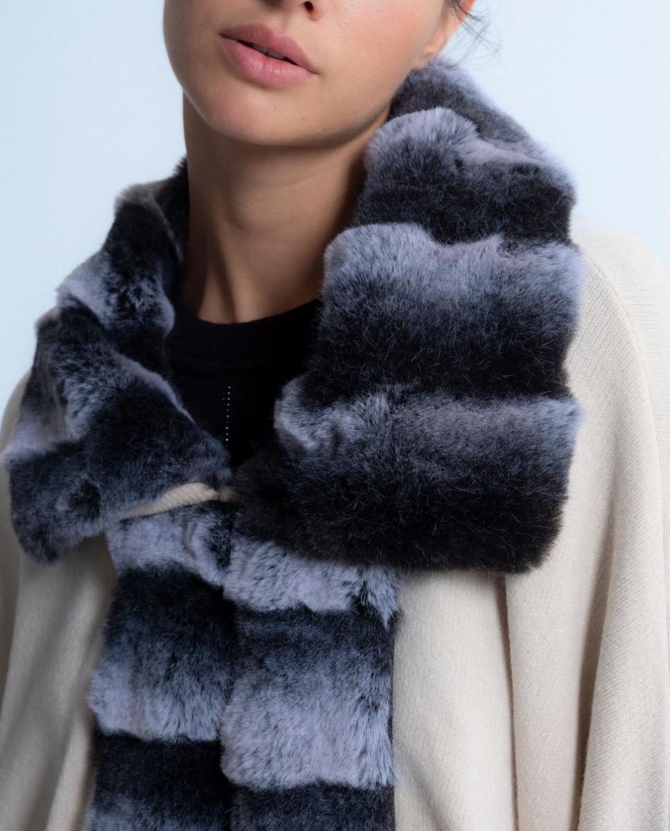 Imagen 0 de Poncho de mujer de pelo con cierre central