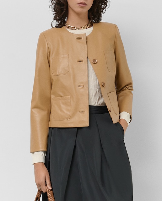 Imagen 0 de Chaqueta de mujer corta napa