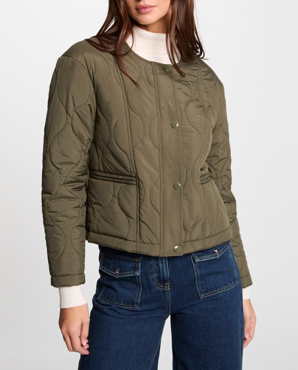 Imagen 0 de Chaqueta de mujer de plumón corta