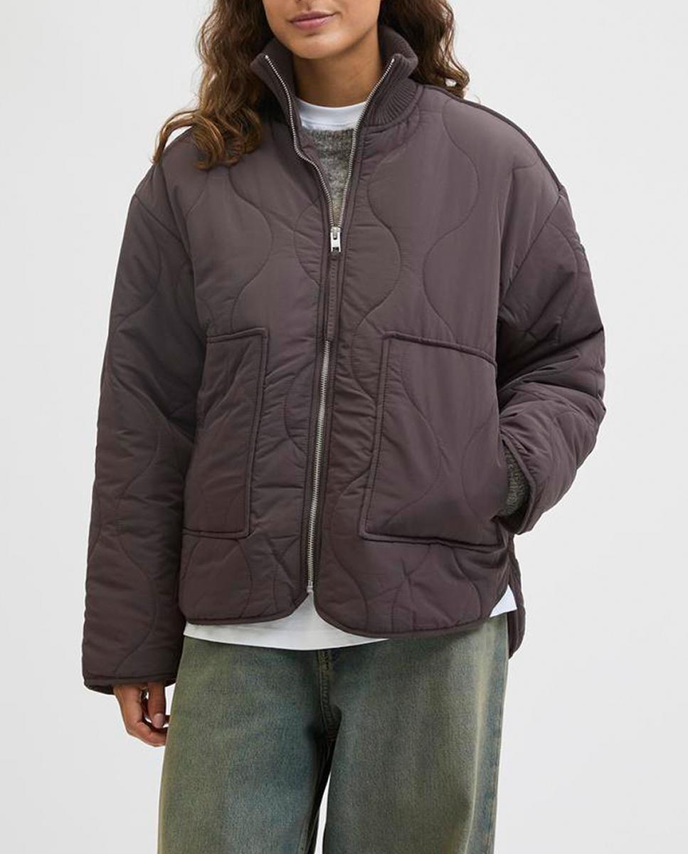 Imagen 0 de Chaqueta acolchada de mujer