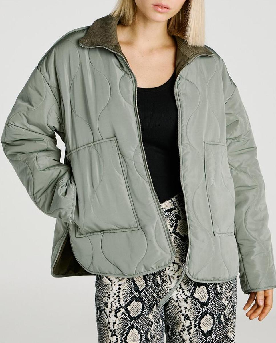 Imagen 0 de Chaqueta acolchada de mujer