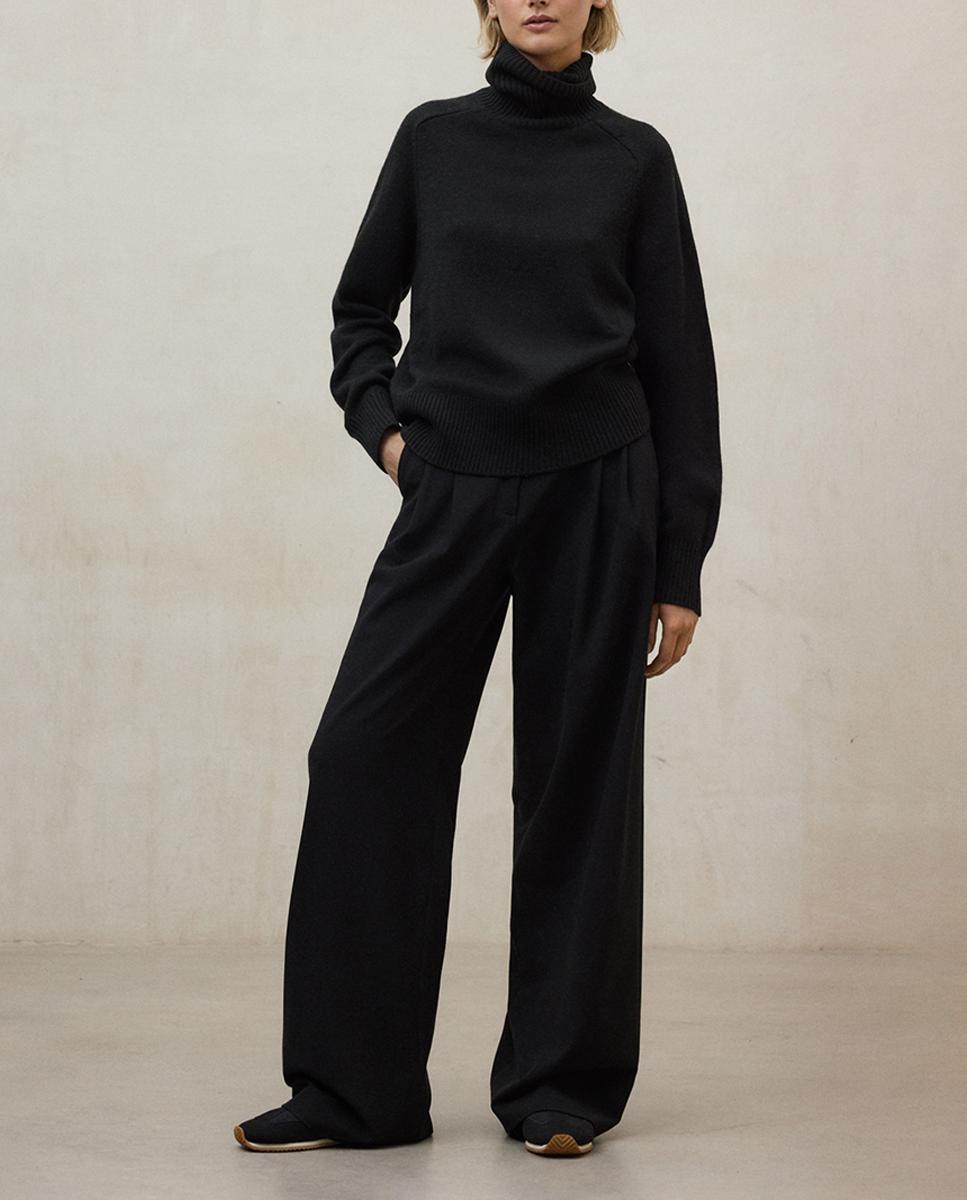 Imagen 0 de Jersey de mujer con cuello alto.