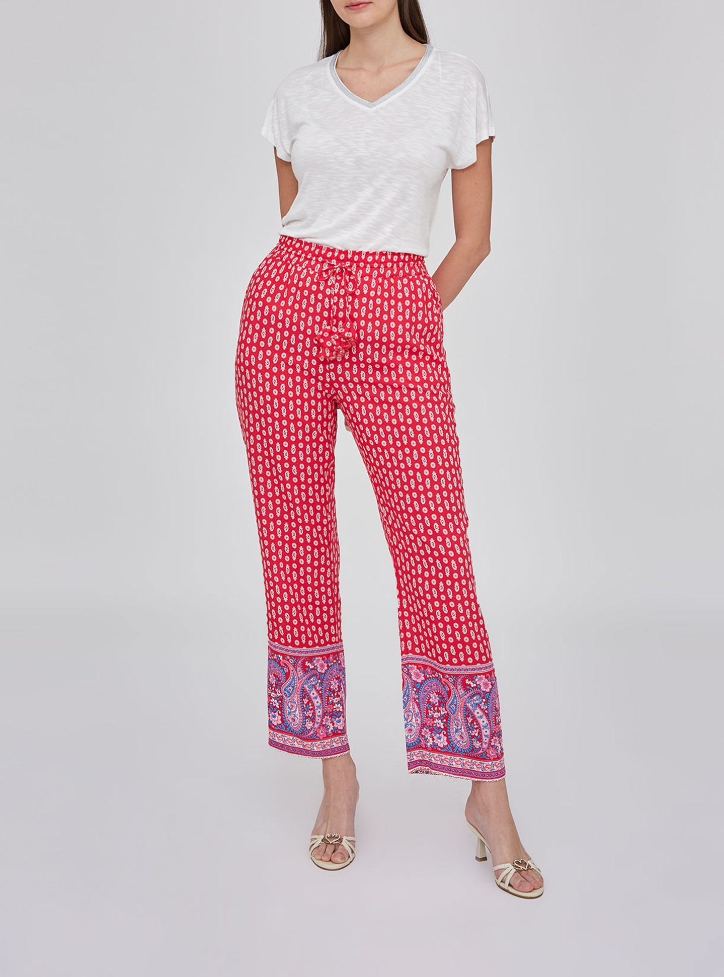 Imagen 0 de Pantalón de mujer estampado posicional con cintura elastica