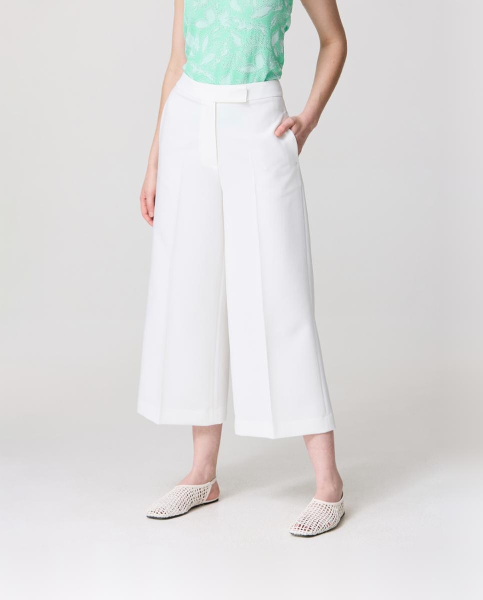 Imagen 0 de Pantalon de mujer de traje acampanado