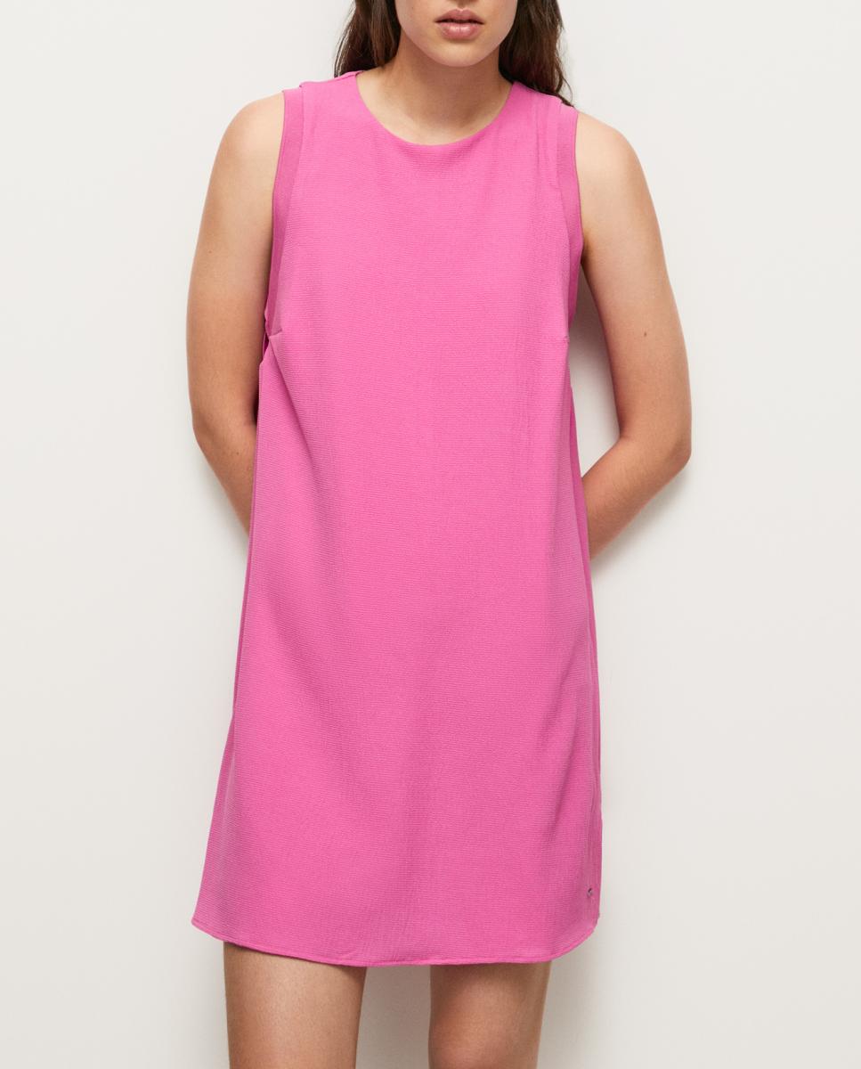 Imagen 0 de Vestido corto de manga sisa