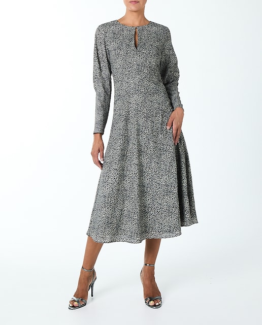 Imagen 0 de Vestido con estampado animal midi en manga larga